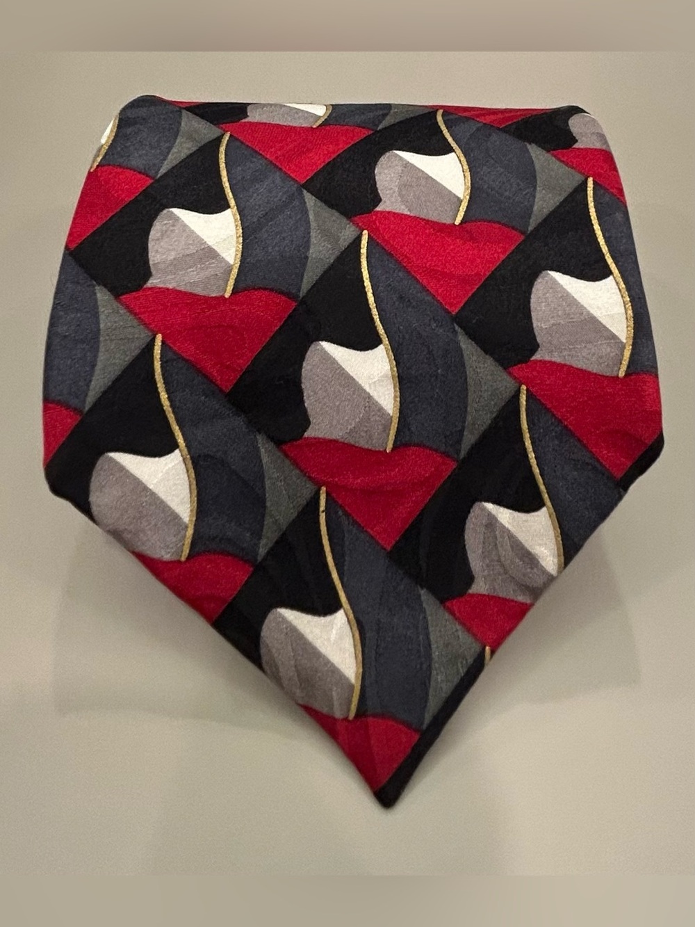 Ziggurat by Mulberry Vintage 90’s 100% Silk Made in the USA Tie